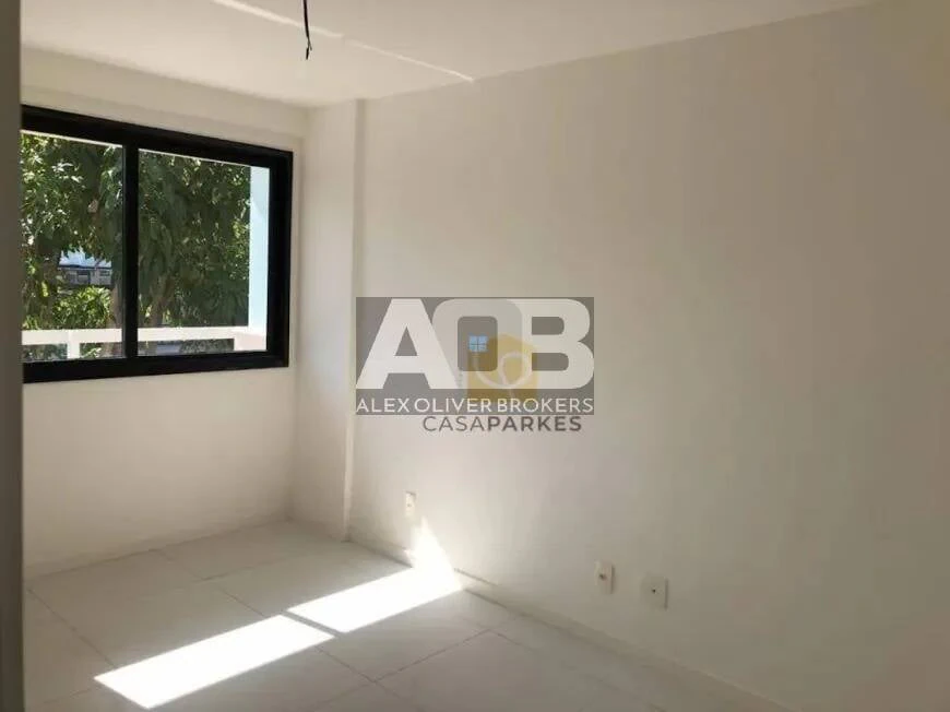 Duplex penthouse with 3 bedrooms and gourmet balcony — photo 17