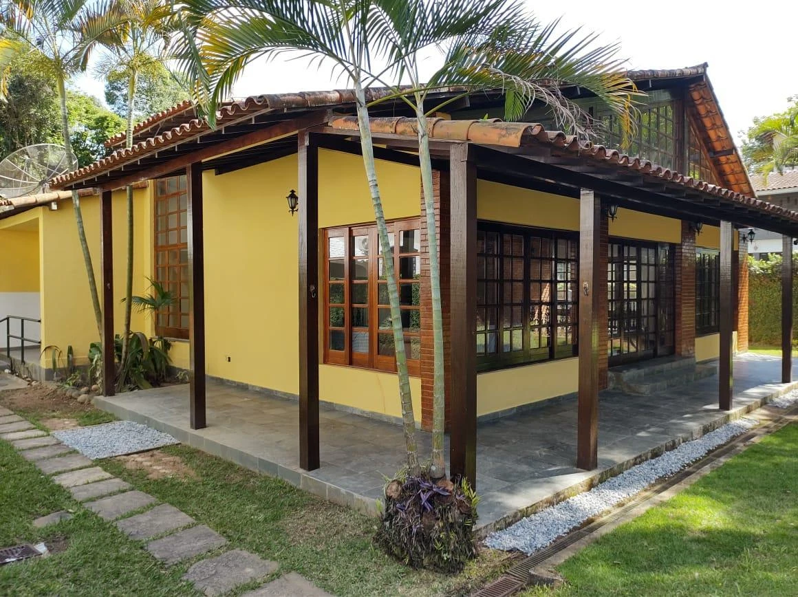 Casa térrea sem mobília com 4 quartos e 6 banheiros — photo 25