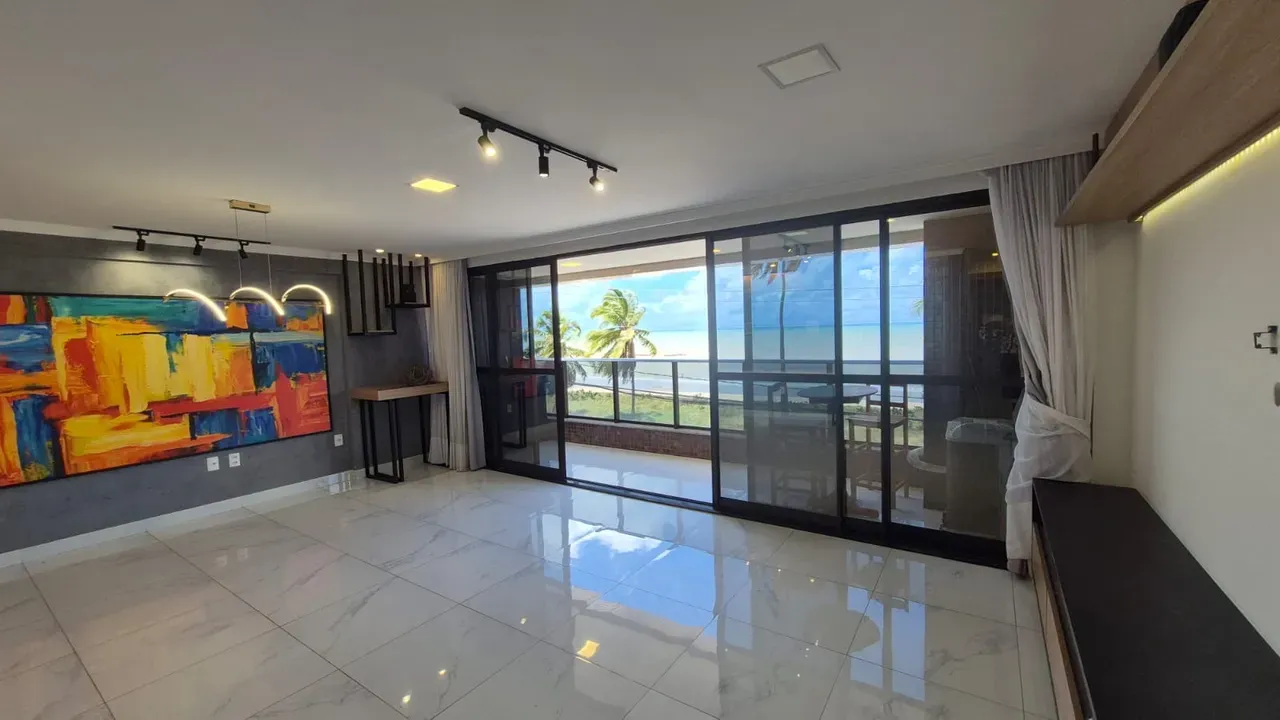 Apartment on the 4th floor with floor-to-ceiling windows — photo 7