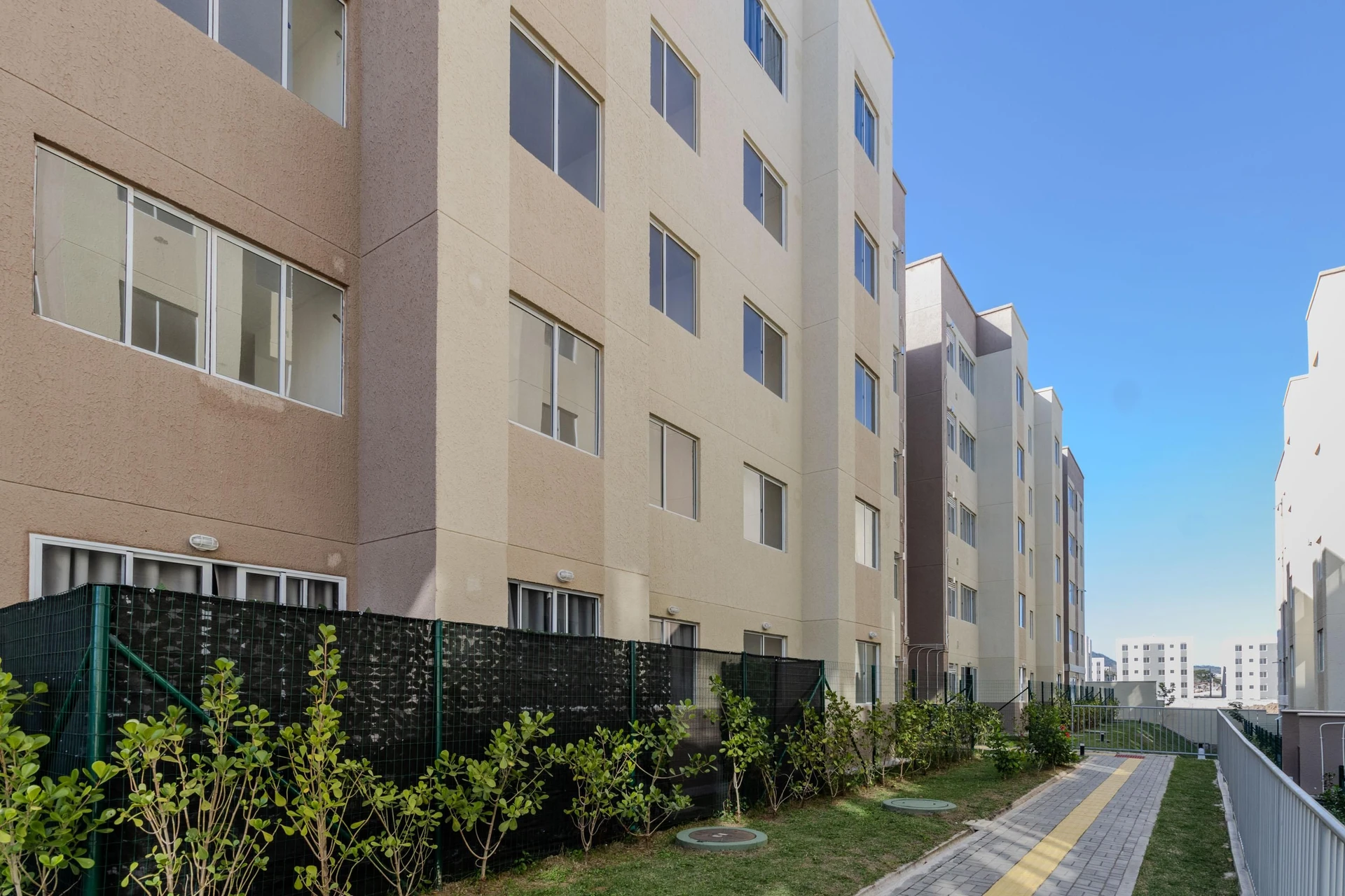 Apartamento de 2 quartos em condomínio com academia — photo 47