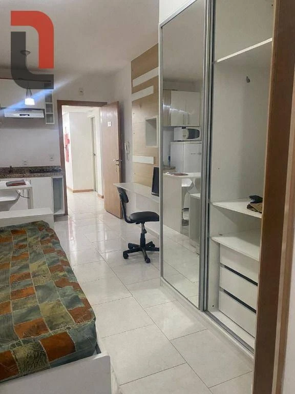 One-bedroom apartment with a home office in Curitiba — photo 19