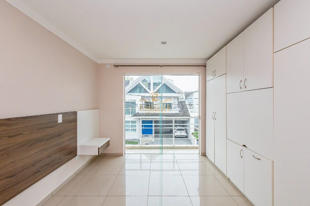 3-bedroom house with a home office in Curitiba — photo 4