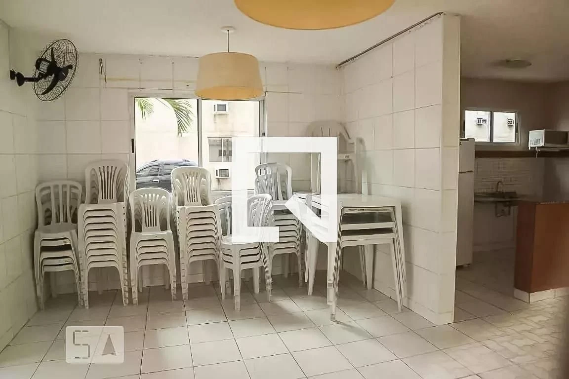 Rental apartment with 2 bedrooms and a balcony — photo 5