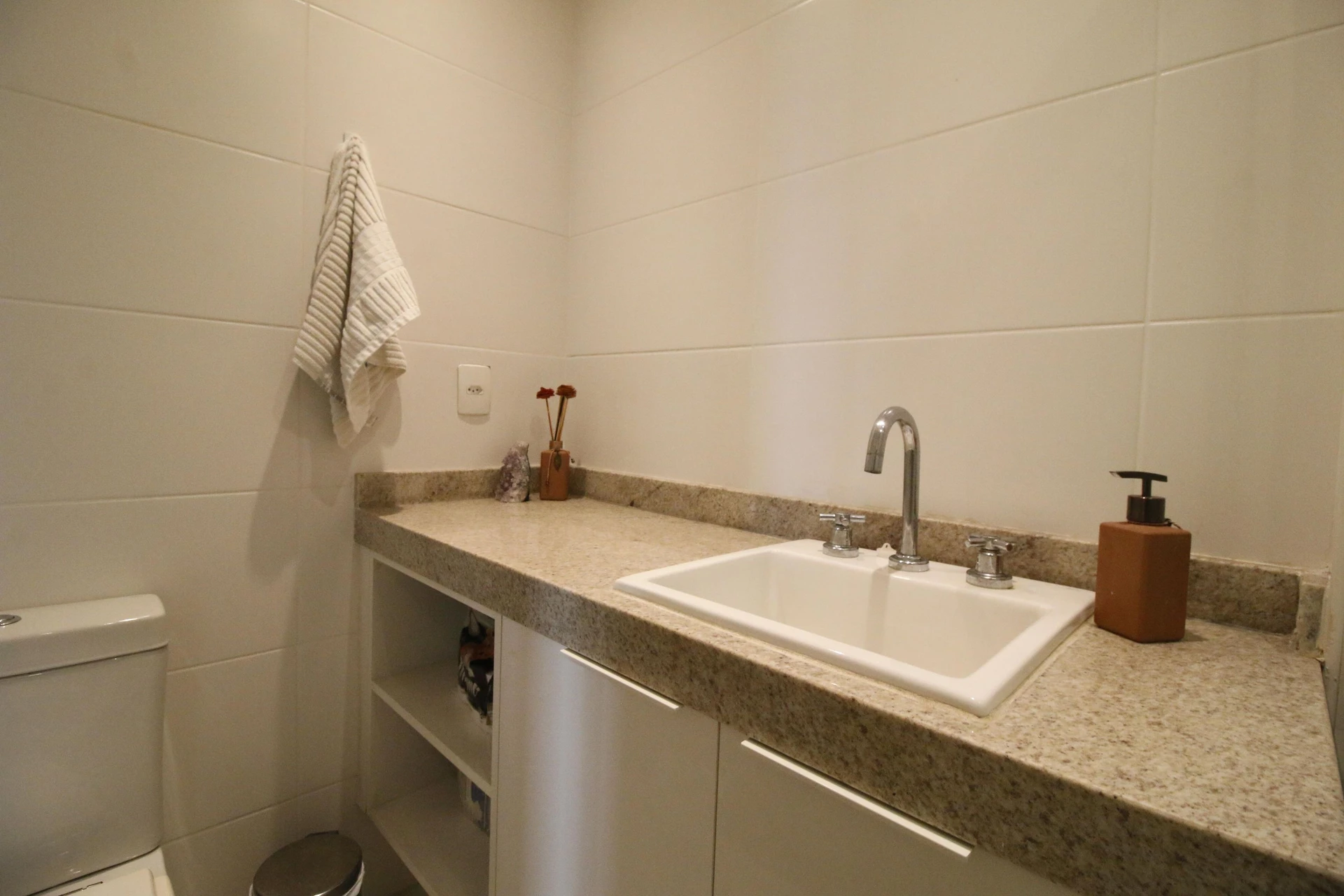 One-bedroom apartment with a dishwasher — photo 6
