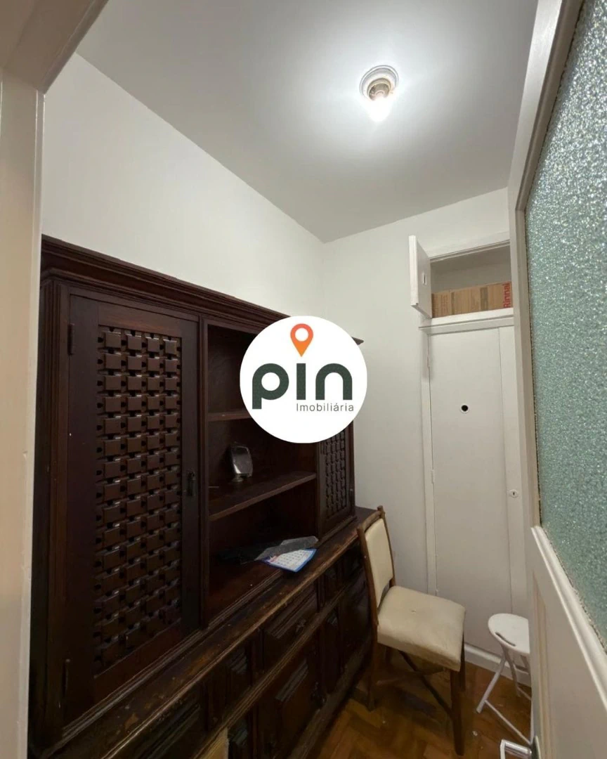 Apartamento mobiliado com cozinha fechada e fogão a gás — photo 36