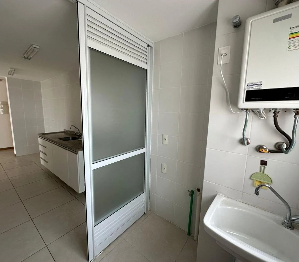 3-bedroom apartment with a water view in Florianópolis — photo 5