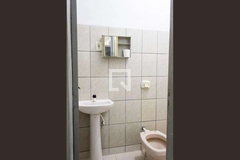 Apartamento sem mobília com 2 quartos e 53 m² — photo 15