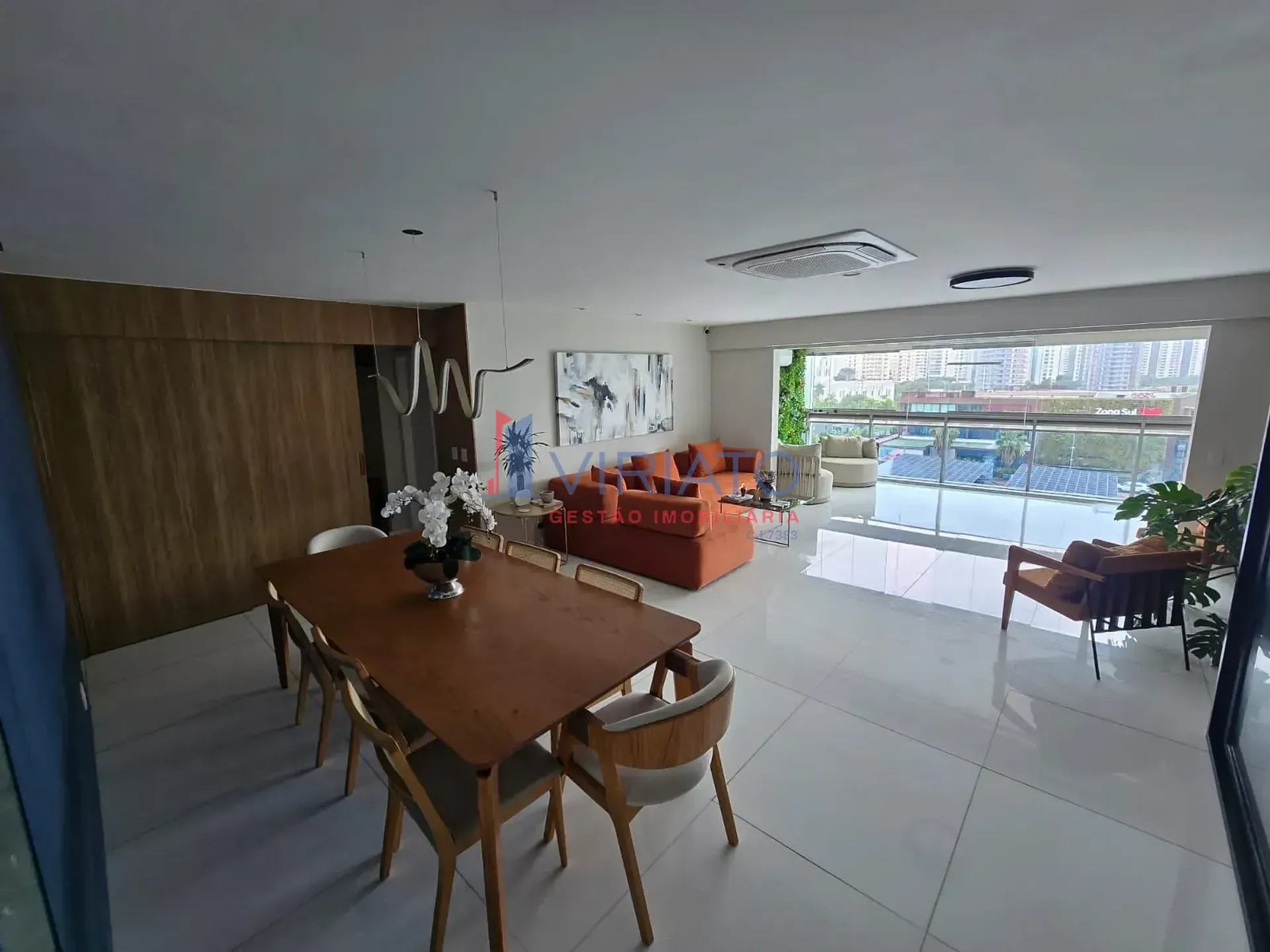 Furnished apartment with 4 bedrooms and 5 bathrooms — photo 5