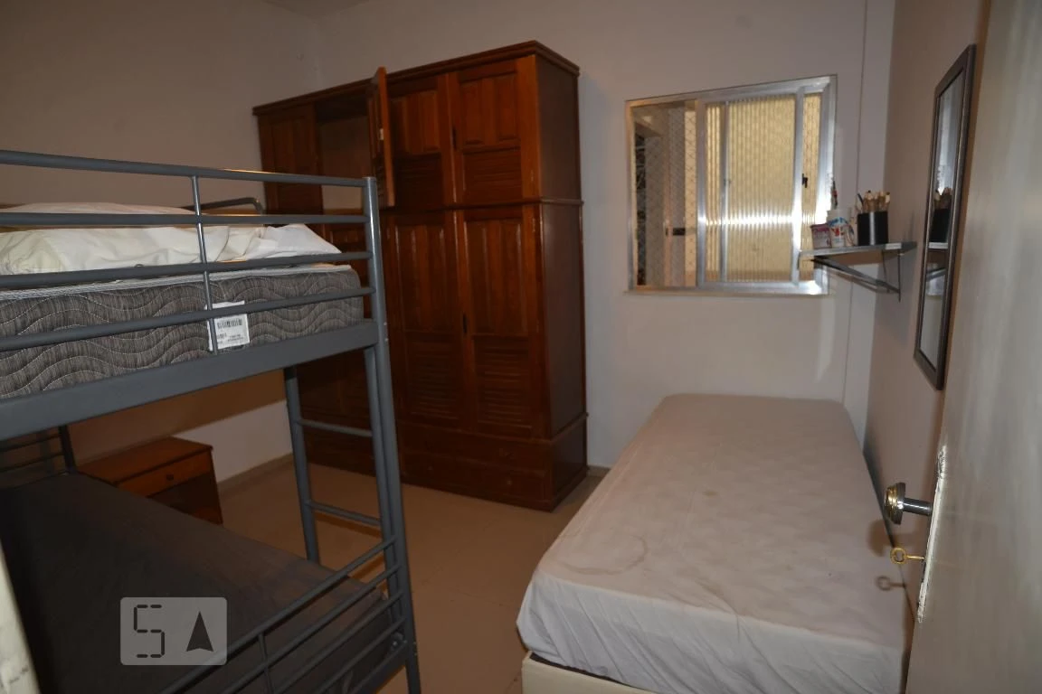 Furnished 2-bedroom apartment with 1 bathroom — photo 14