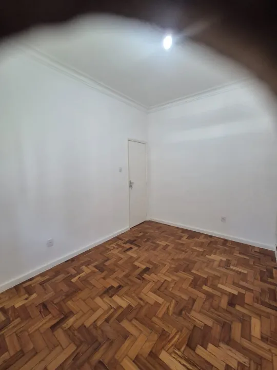 80 m² apartment with 3 bedrooms, 2 bathrooms — photo 10