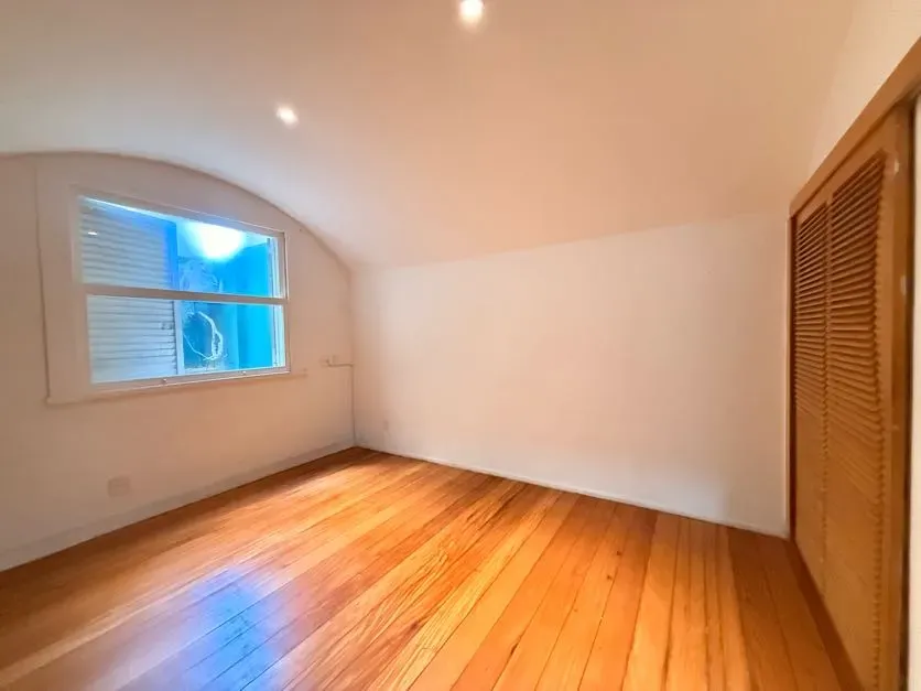 Apartamento sem mobília com 3 quartos e 3 banheiros — photo 14