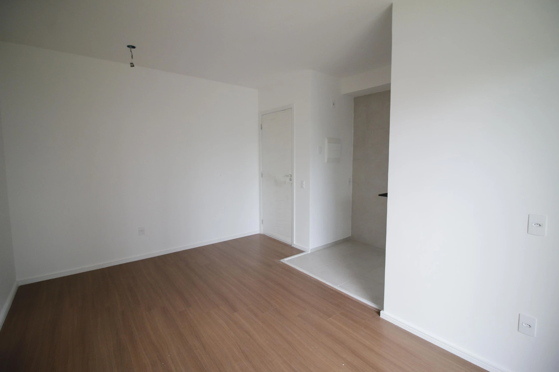 Apartamento com 2 quartos, varanda e vaga de garagem — photo 7