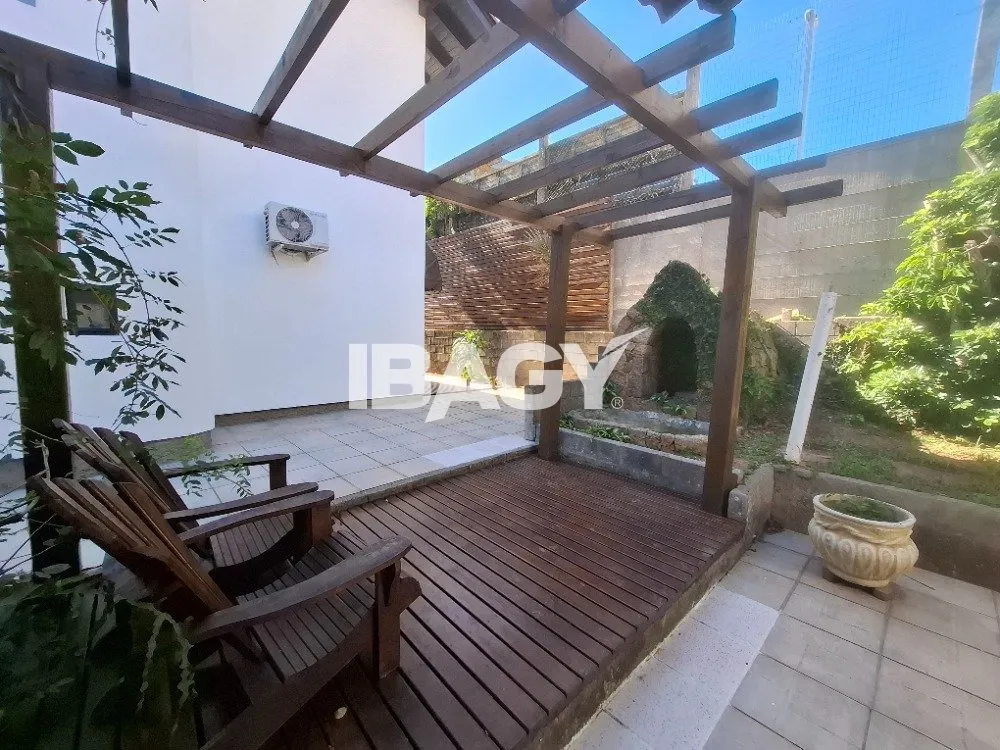 Furnished house with 5 bedrooms, 2 suites and 2 parking — photo 41