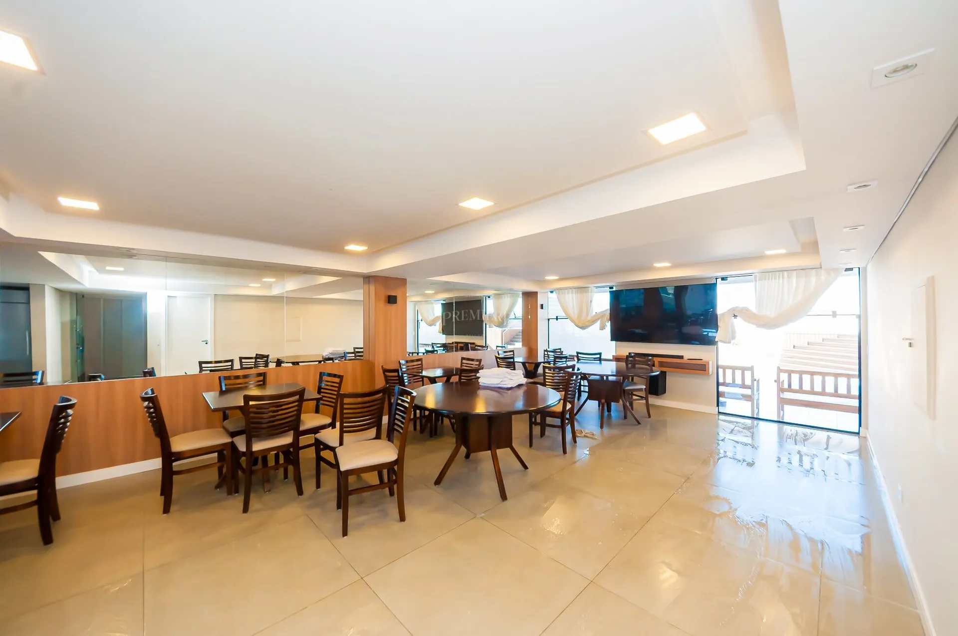 Furnished studio with 1 bedroom and 1 bathroom, 62 m² — photo 21