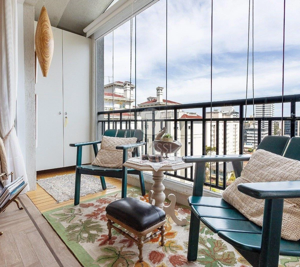 Furnished 3-bedroom apartment with 2 parking spots — photo 4