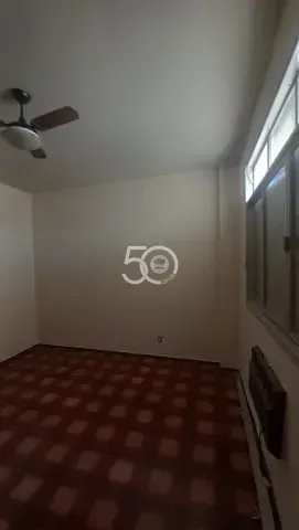 3-bedroom apartment in a building with a pool — photo 12