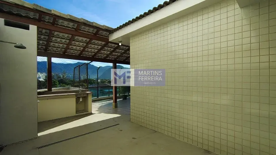 Apartment with 3 bedrooms and shared BBQ space — photo 4