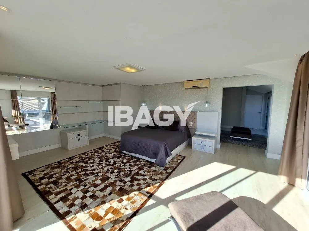 Cobertura duplex com 4 suítes e 520 m² — photo 71