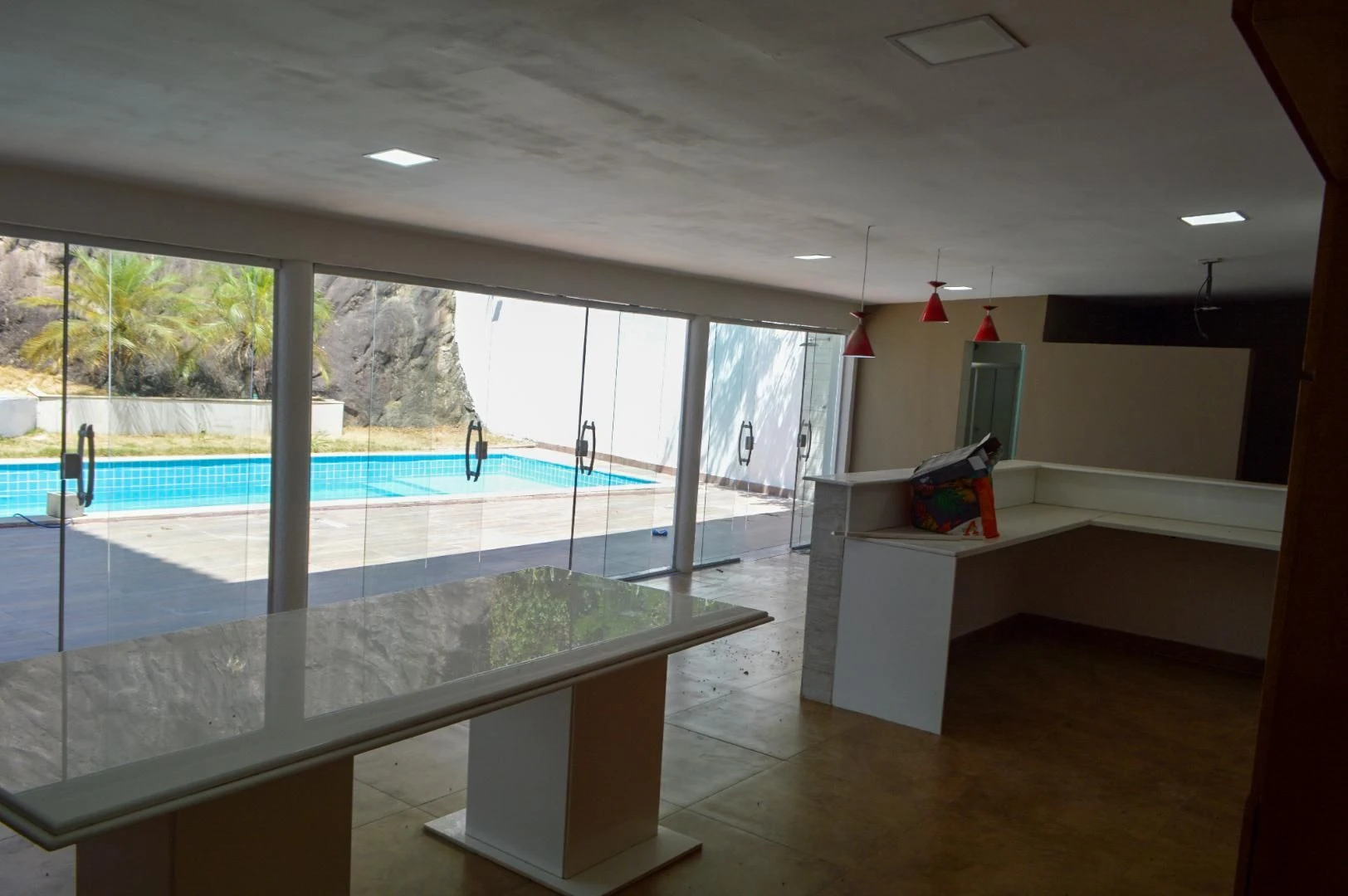 Ванна та 3 спальні: будинок 390 м² — photo 36