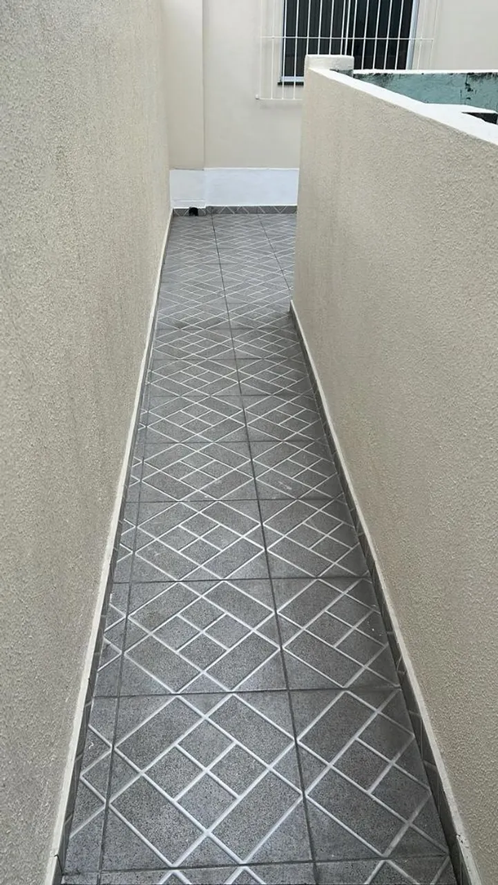 Casa sin amueblar con 2 dormitorios y balcón — photo 4