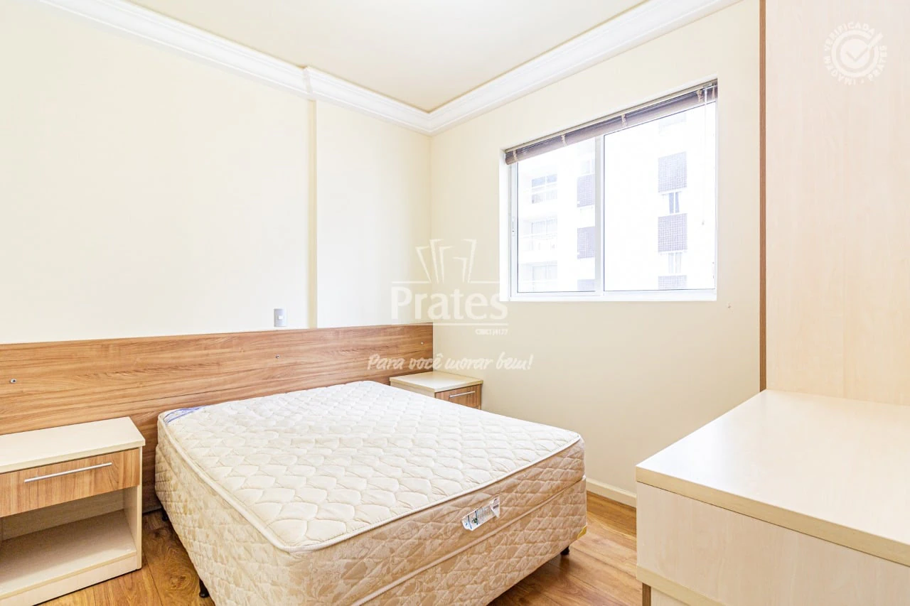 Furnished 2-bedroom apartment with a balcony — photo 14