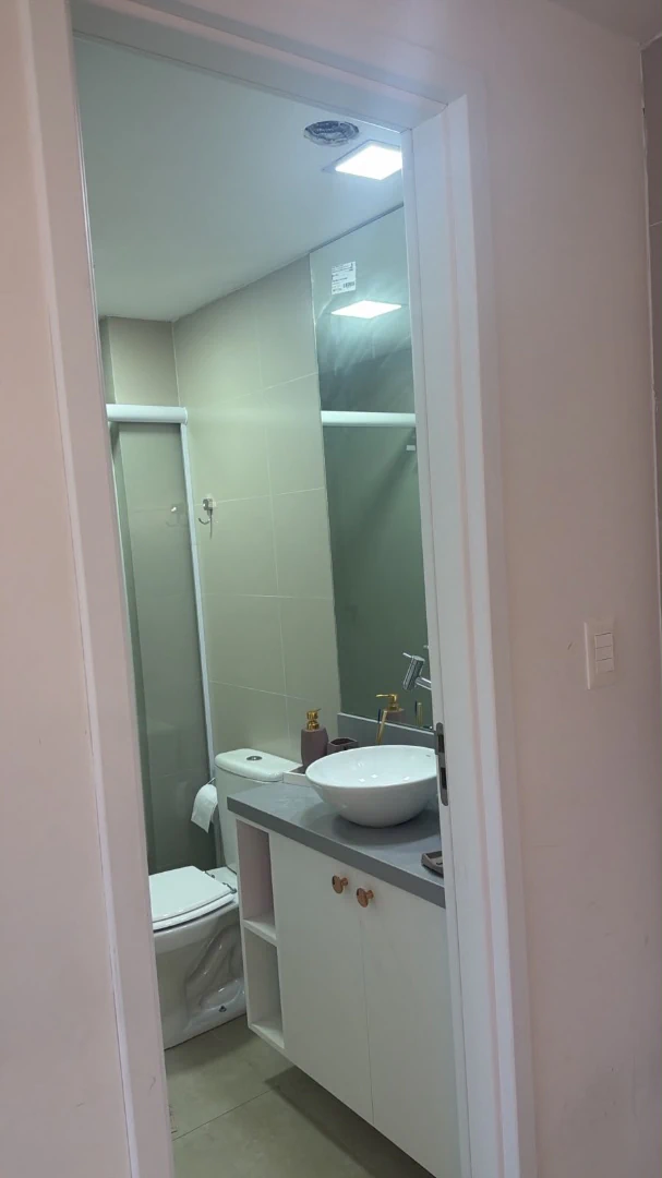2-bedroom apartment with balcony and fitted kitchen — photo 5