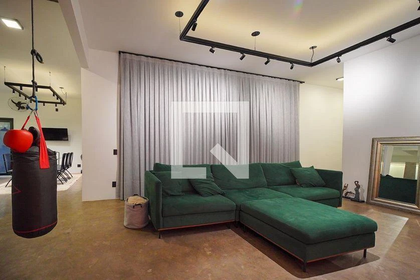 Mountain view in a 5-bedroom house, 330 m² — photo 30