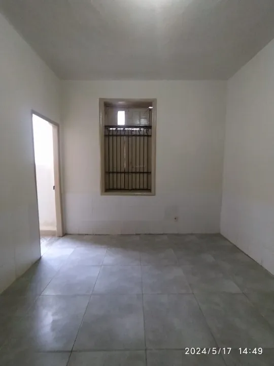 Unfurnished house with separate kitchen and 3 bedrooms — photo 15