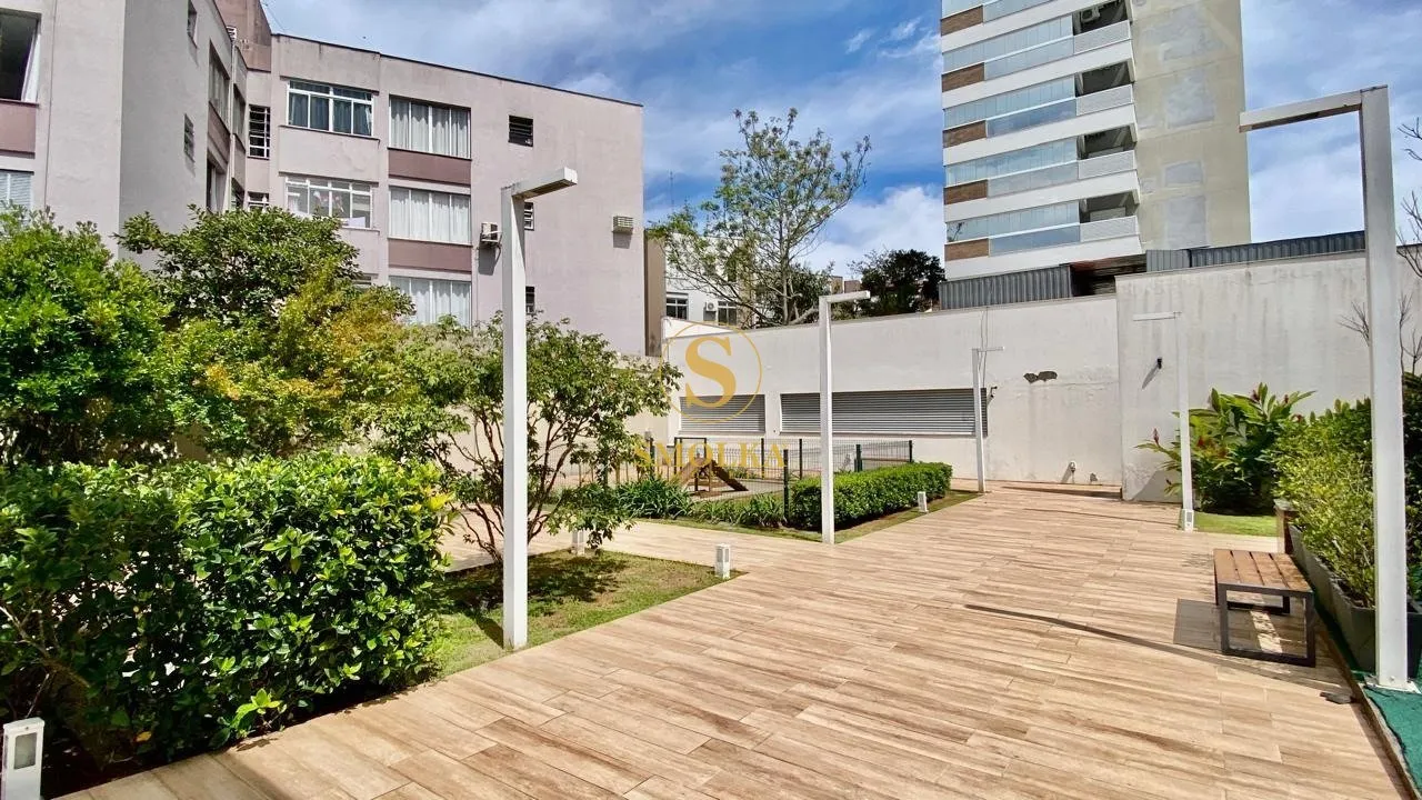 Balcony with a grill in a 2-bedroom apartment, 75 m² — photo 64