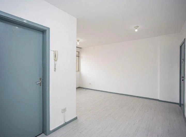 1-bedroom apartment with a laundry area — photo 7