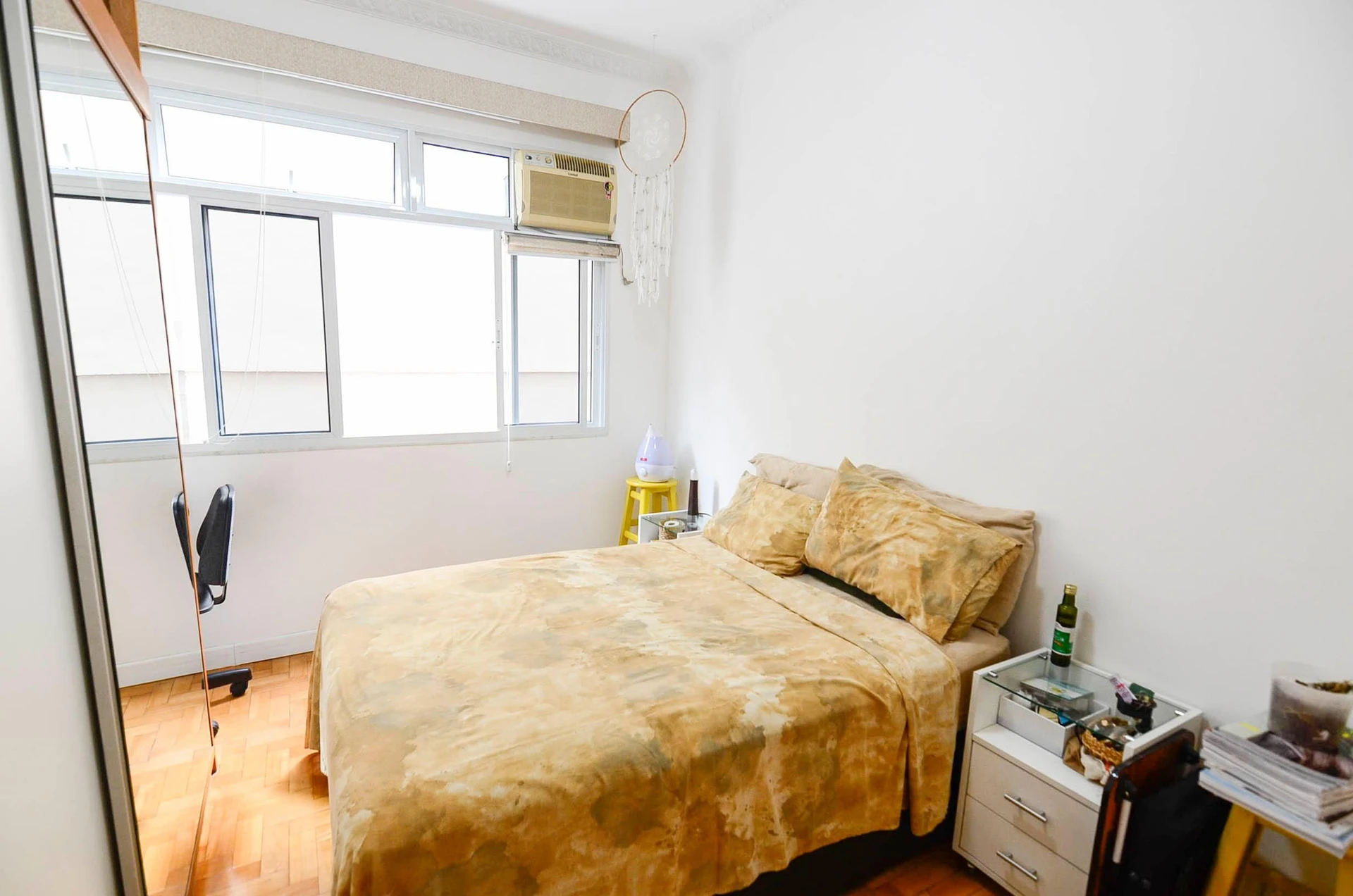 Furnished 2-bedroom apartment with 2 bathrooms — photo 5