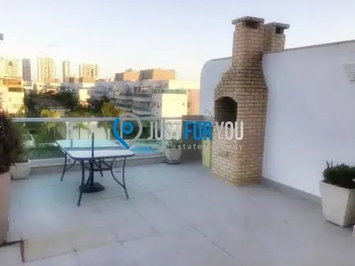 Furnished 2-bedroom apartment with 4 bathrooms — photo 4