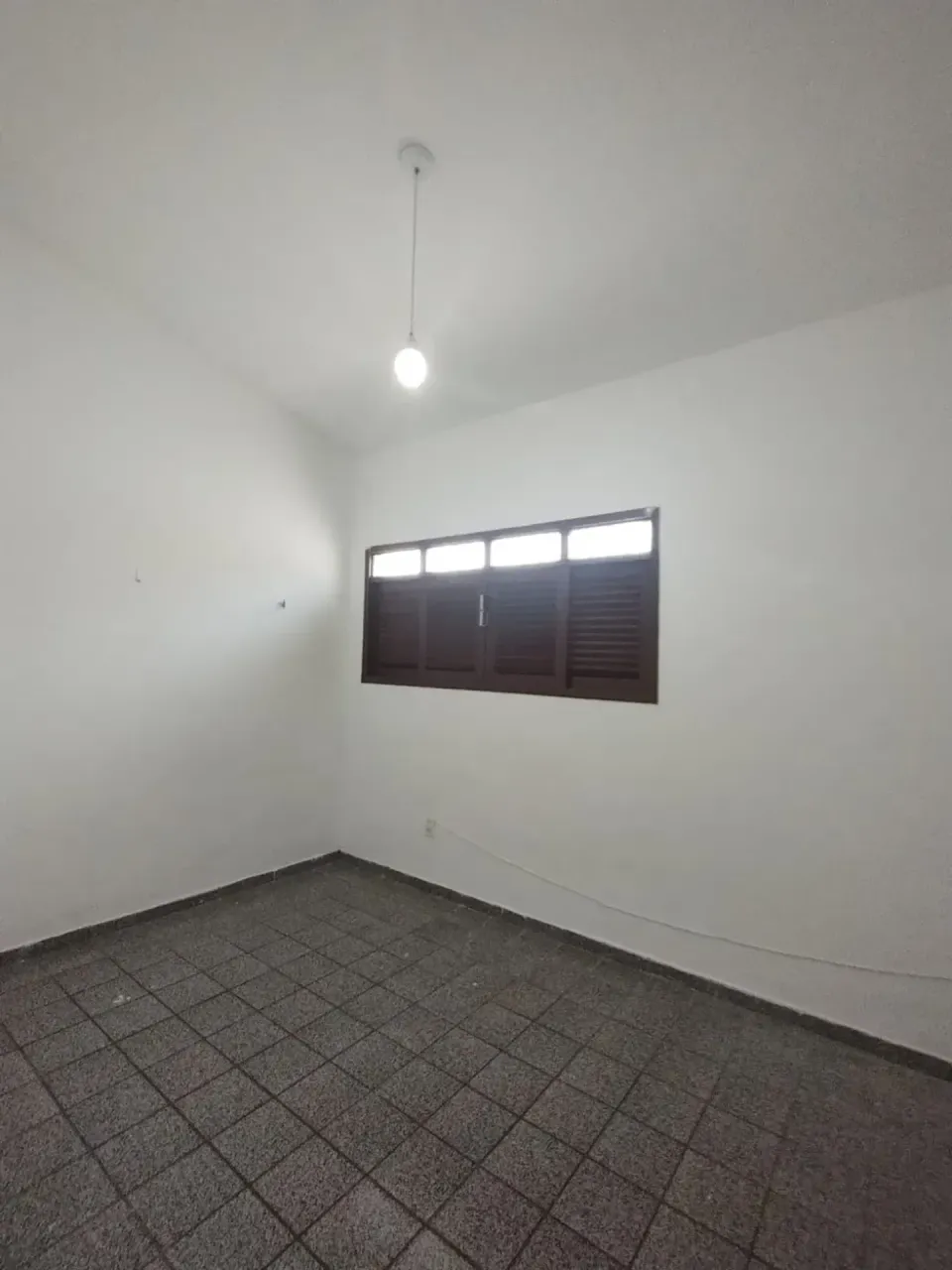 Дом: 4 спальни, 200 м² — photo 10
