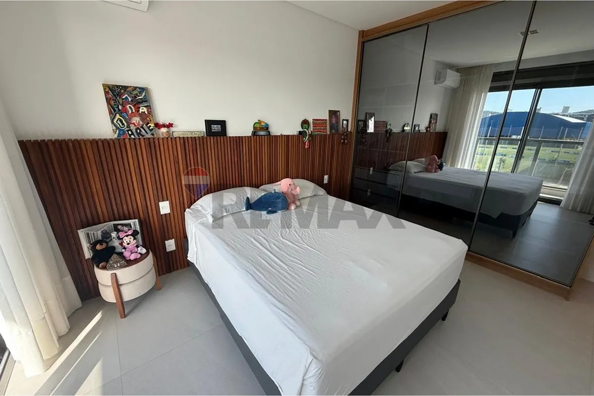 4 quartos e janelas do piso ao teto: apartamento de 235 m² — photo 22