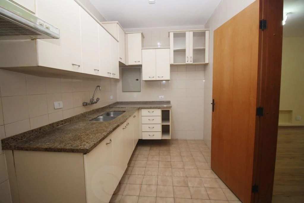 Меблированная квартира с 3 спальнями и балконом — photo 31