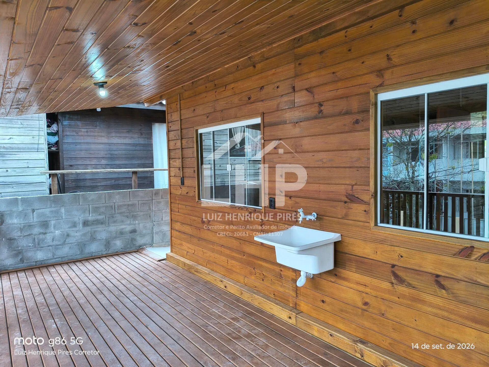 Аренда деревянного дома 80 м²: 2 спальни и балкон — photo 4