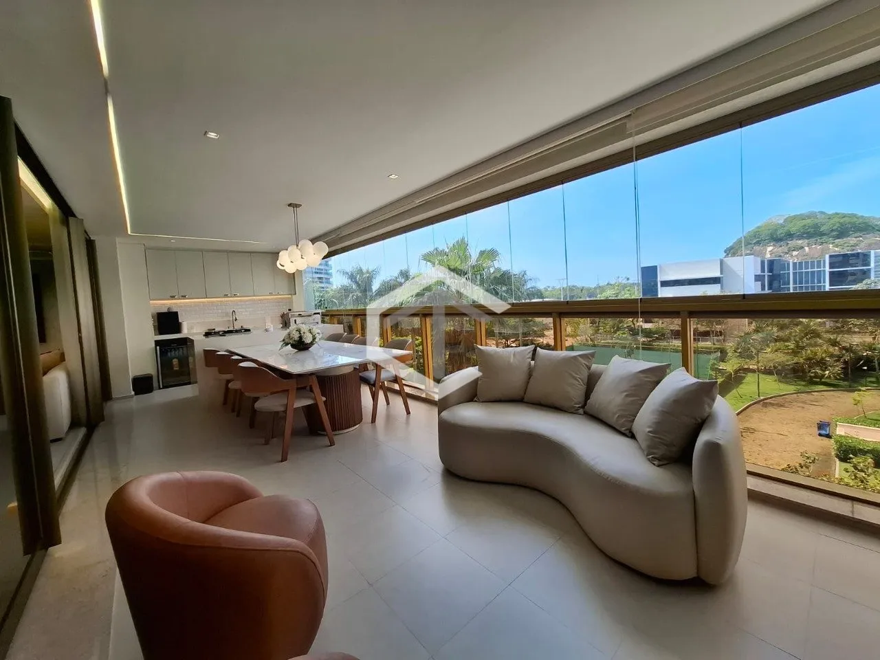 217 m² apartment with a mountain view and a private pool — photo 90