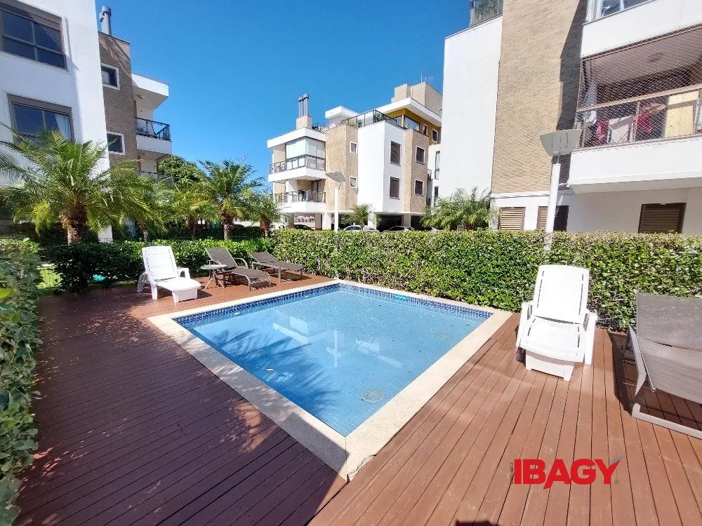 69 m² 2-bedroom apartment with balcony and built-in grill — photo 5