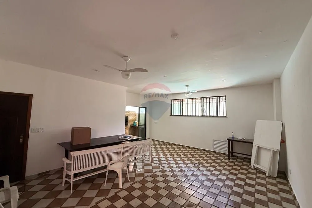 Apartamento sem mobília com 93 m² e 3 quartos — photo 23