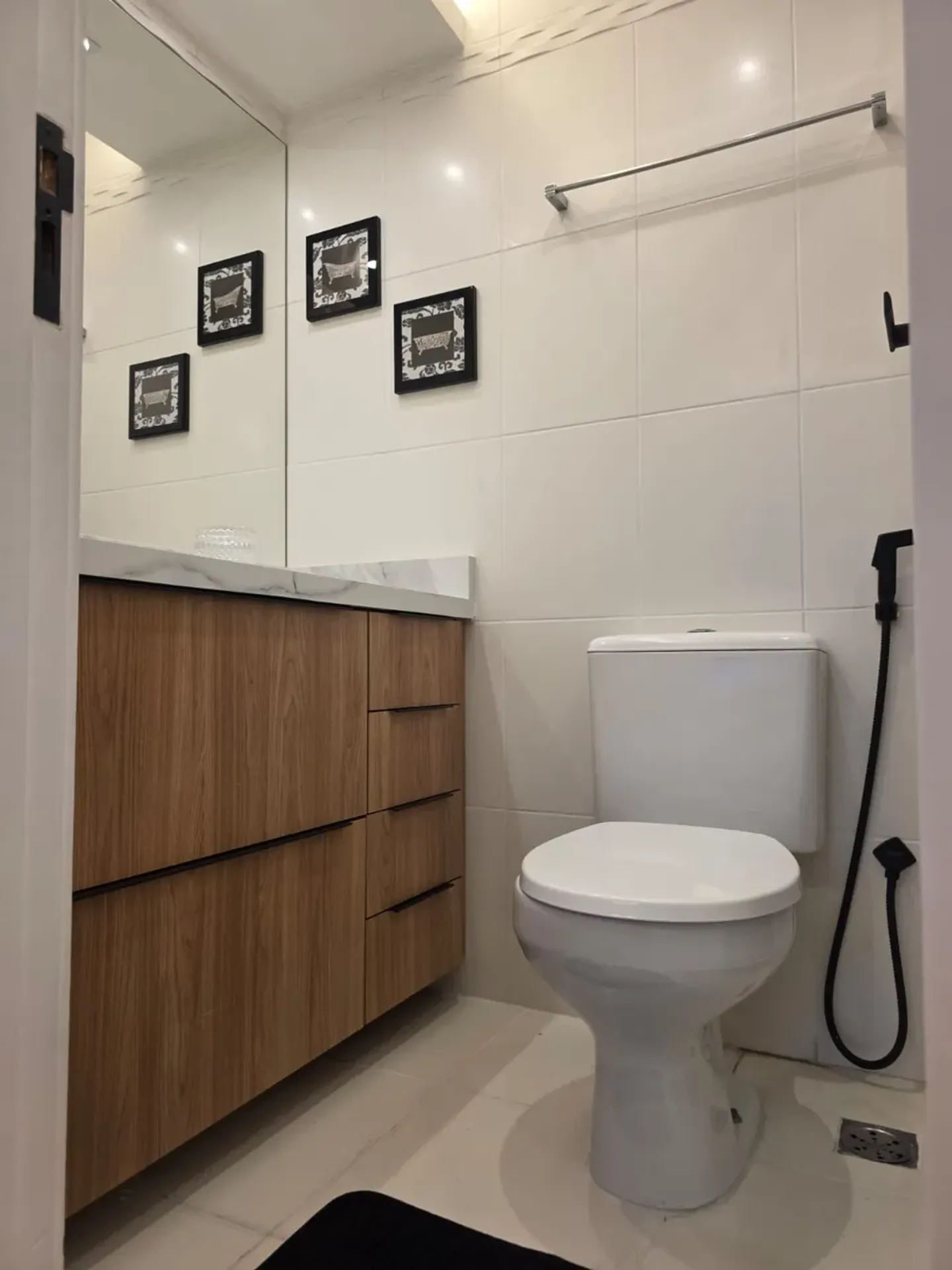 90 m² apartment with 3 bedrooms, balcony and BBQ — photo 27