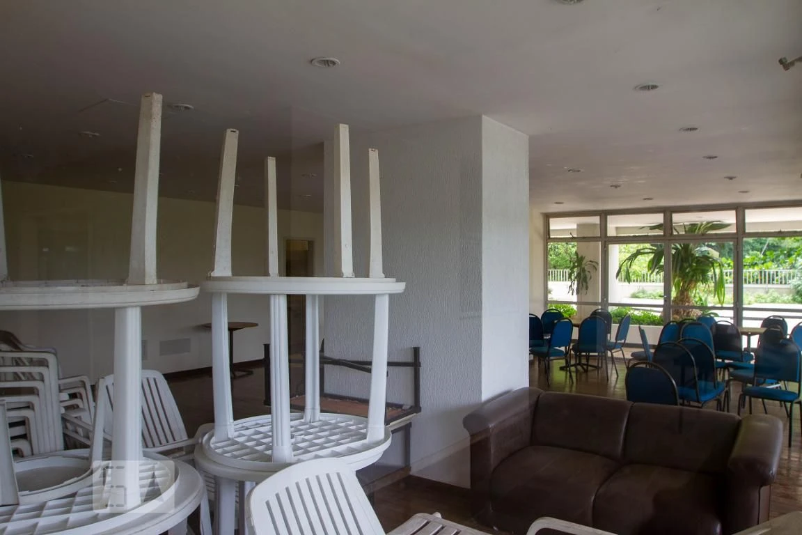 Apartamento mobiliado de 1 quarto em condomínio com piscina — photo 21