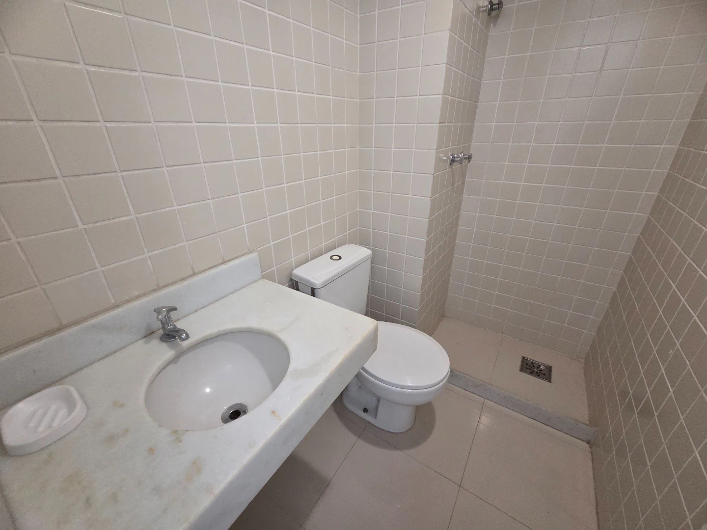3-bedroom apartment in a building with a sauna — photo 11