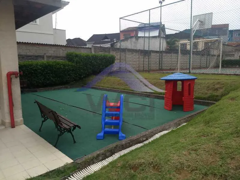 Apartamento de 2 quartos com cozinha a gás e varanda — photo 23