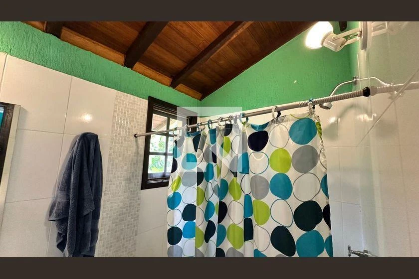 Casa com 5 quartos e cozinha aberta de 300 m² — photo 36
