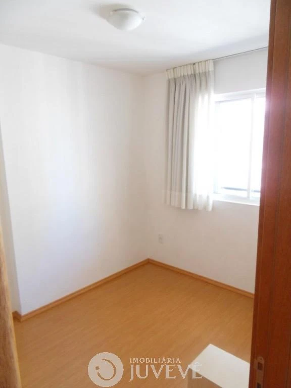 One-bedroom apartment in a building with a sauna — photo 4
