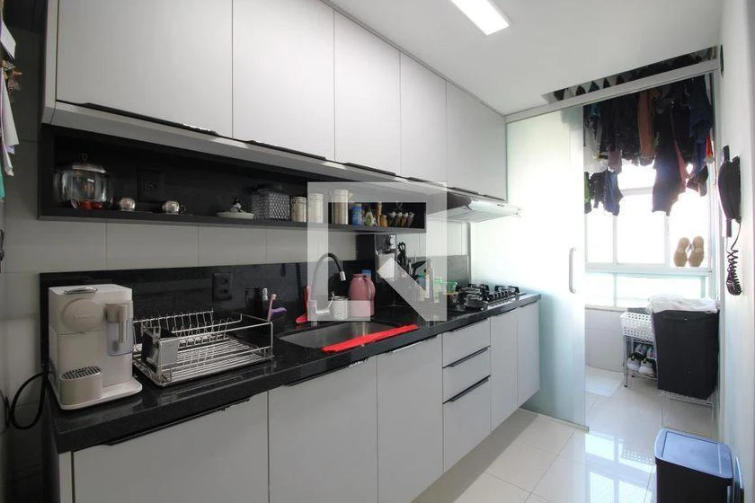 Furnished apartment, 82 m², with a washing machine — photo 11