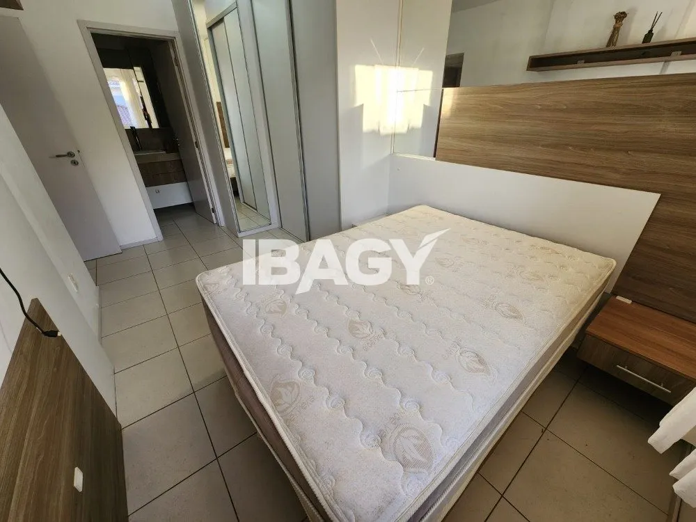 Glass-enclosed balcony in a 2-bedroom apartment, 66 m² — photo 12