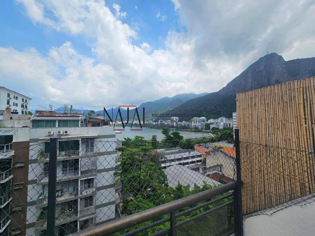 Furnished duplex penthouse with 4 bedrooms and 324 m² — photo 11
