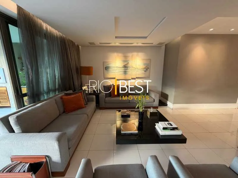 Apartamento de 3 quartos com 5 banheiros e 3 vagas — photo 17
