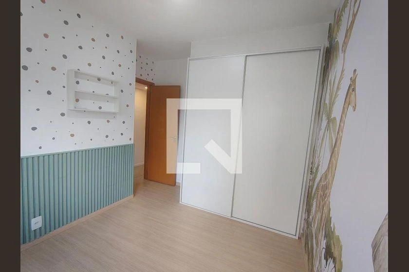 85 m² apartment with 3 bedrooms and a glass-enclosed balcony — photo 33